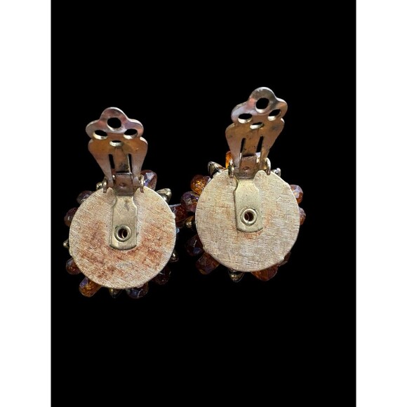 Vintage Amber Color Beaded Necklace and Clip On Earrings Set Unsigned Costume Je - Picture 9 of 10